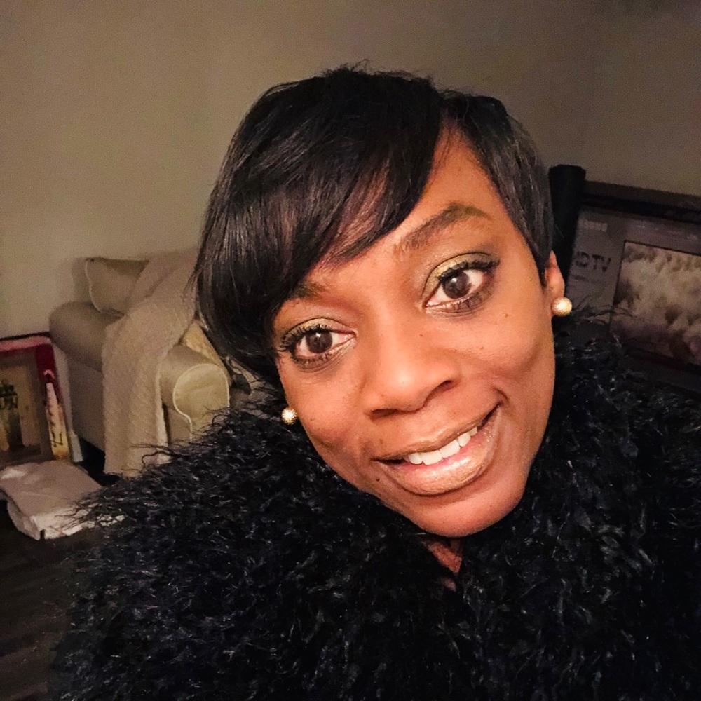 Meet your Posher, Sheena